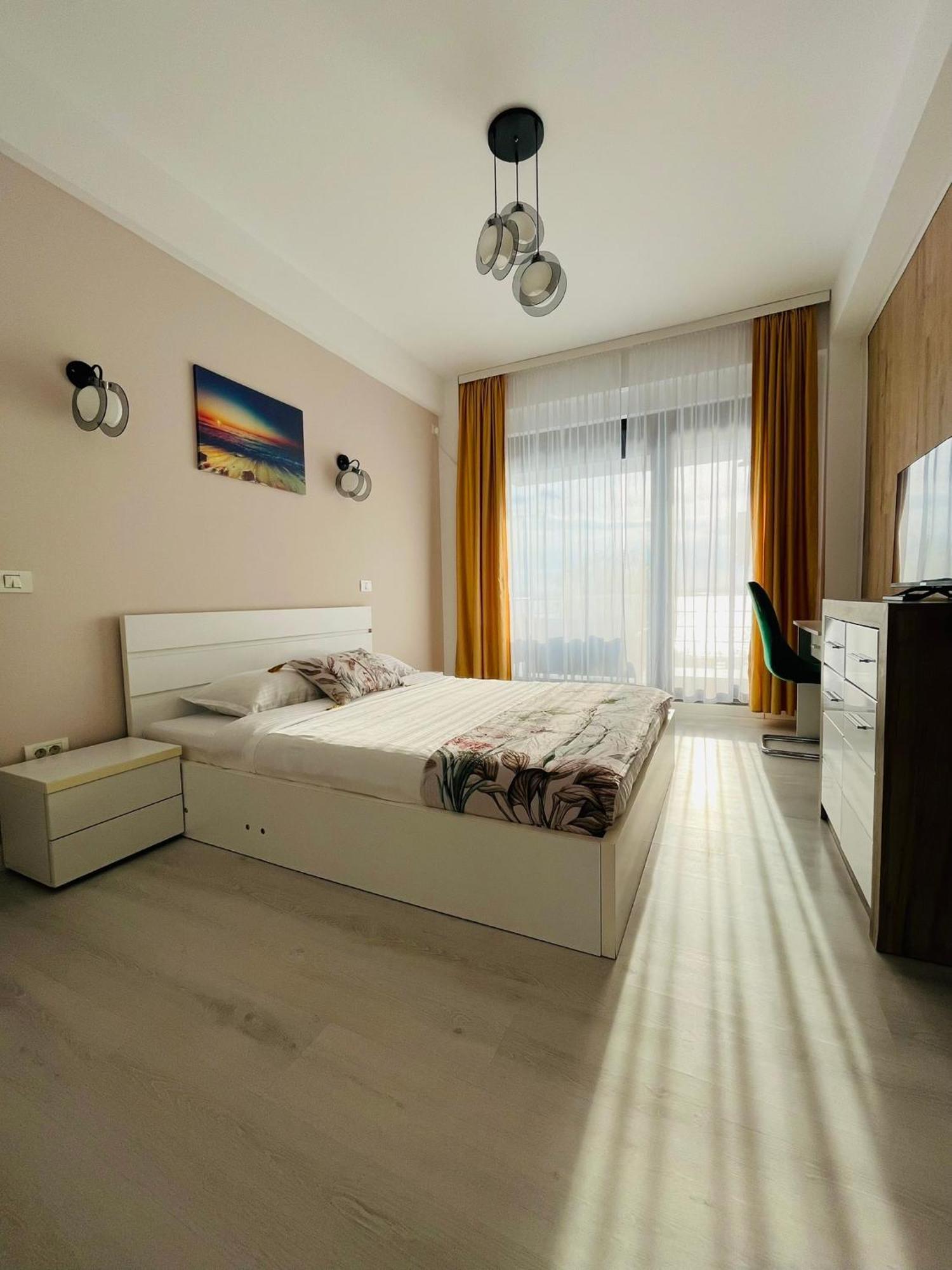 Roapart- Sunset Dream Apartament 2 Dormitoare Vedere Lac Si Parcare مامايا المظهر الخارجي الصورة